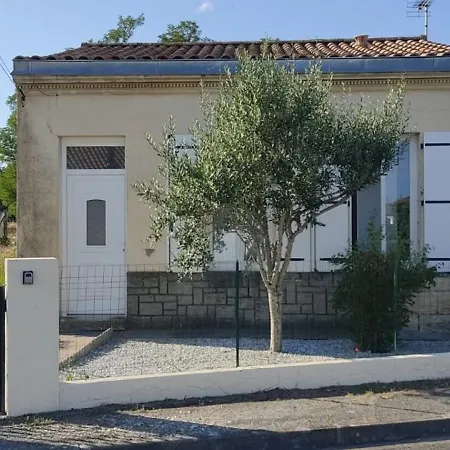 Maison Deux Au Coeur Du Medoc